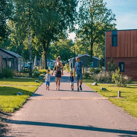 Alpstuga Contemporary In Kaatsheuvel